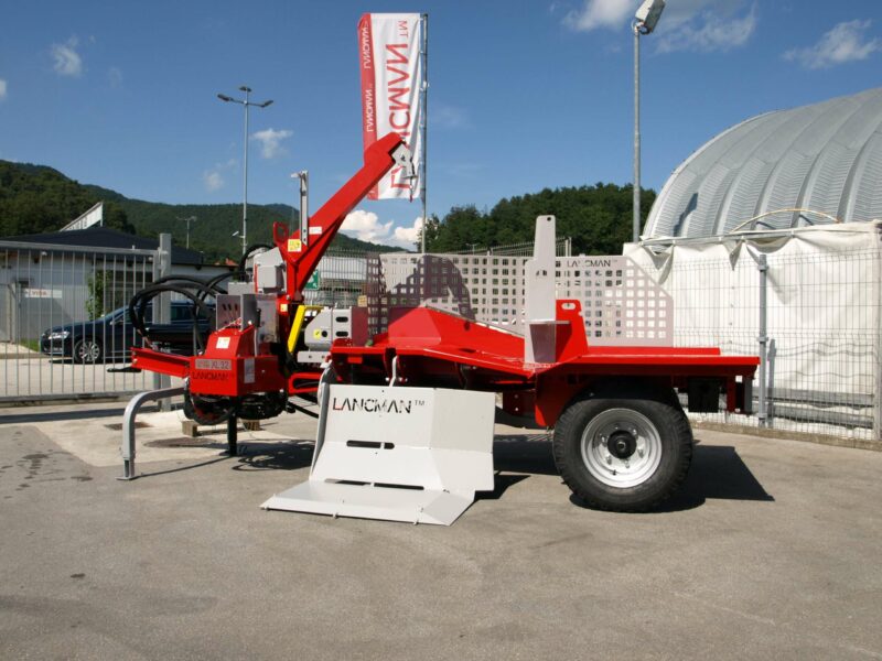 FENDEUSE HORIZONTALE 32 TONNES SUR ROUES LANCMAN – Image 2