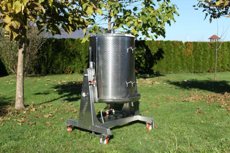 PRESSOIR A FRUITS HYDRAULIQUE DE 80L A 250L CHASSIS INOX BASCULANT VSPIX LANCMAN – Image 2