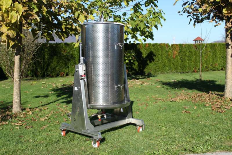 PRESSOIR A FRUITS HYDRAULIQUE DE 80L A 250L CHASSIS INOX BASCULANT VSPIX LANCMAN – Image 3